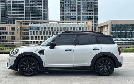 MINI Countryman II (F60), 2023 год, 2 750 000 рублей, 7 фотография