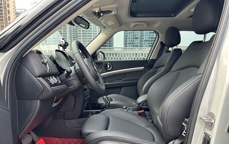 MINI Countryman II (F60), 2023 год, 2 750 000 рублей, 15 фотография