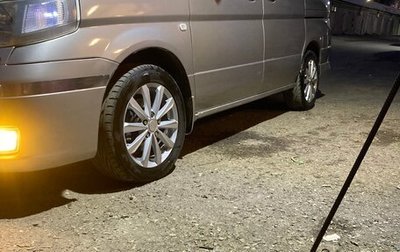 Nissan Serena II, 2002 год, 400 000 рублей, 1 фотография