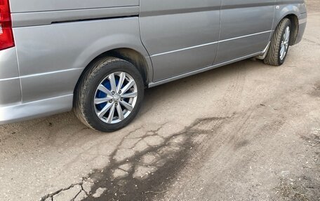Nissan Serena II, 2002 год, 400 000 рублей, 9 фотография