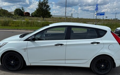 Hyundai Solaris II рестайлинг, 2012 год, 830 000 рублей, 5 фотография