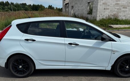 Hyundai Solaris II рестайлинг, 2012 год, 830 000 рублей, 6 фотография