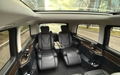 Mercedes-Benz V-Класс, 2021 год, 6 250 000 рублей, 2 фотография