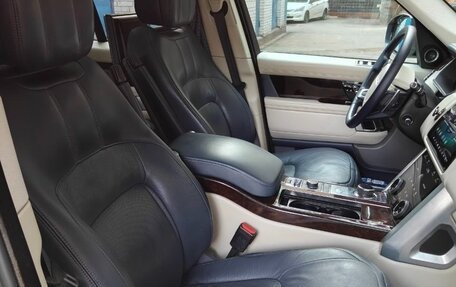 Land Rover Range Rover IV рестайлинг, 2018 год, 6 500 000 рублей, 10 фотография