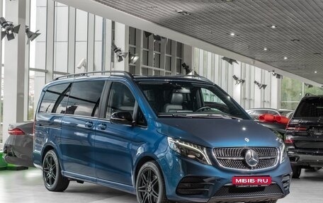 Mercedes-Benz V-Класс, 2022 год, 6 800 000 рублей, 3 фотография