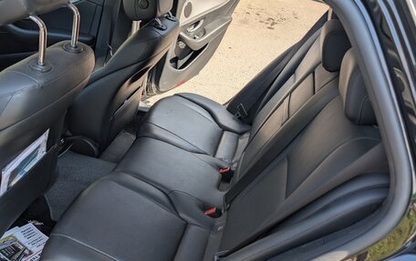 Mercedes-Benz E-Класс, 2019 год, 2 400 000 рублей, 10 фотография