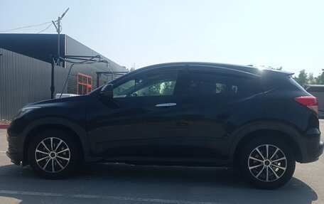Honda Vezel, 2015 год, 1 690 000 рублей, 4 фотография