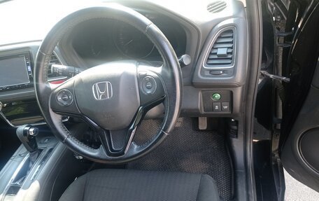 Honda Vezel, 2015 год, 1 690 000 рублей, 12 фотография