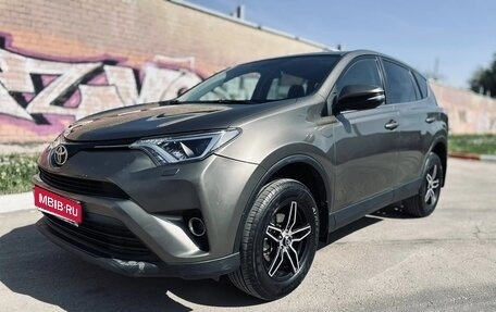 Toyota RAV4, 2016 год, 1 799 999 рублей, 1 фотография