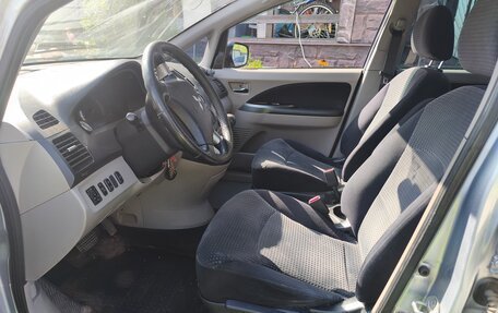 Mitsubishi Grandis, 2006 год, 450 000 рублей, 10 фотография