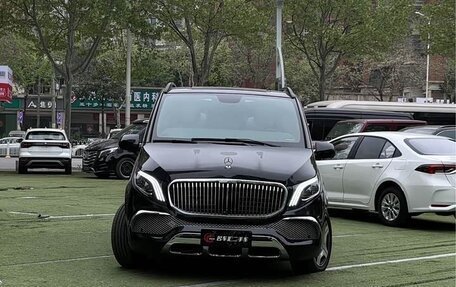 Mercedes-Benz Vito, 2024 год, 6 387 000 рублей, 3 фотография