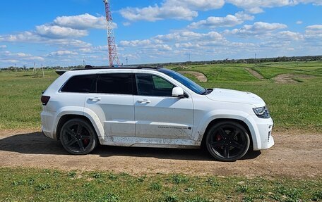Jeep Grand Cherokee, 2013 год, 5 500 000 рублей, 24 фотография