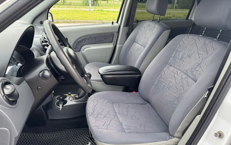 Renault Logan I, 2006 год, 240 000 рублей, 13 фотография