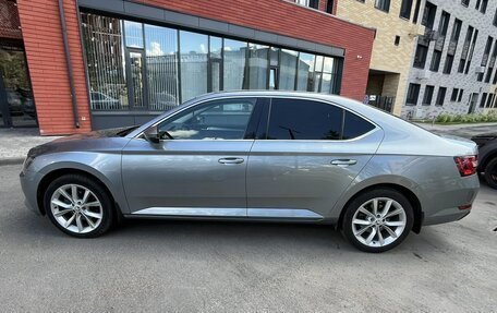 Skoda Superb III рестайлинг, 2019 год, 1 700 000 рублей, 1 фотография