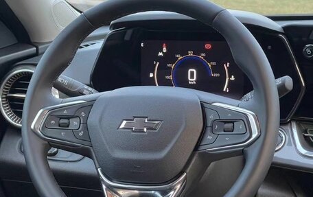 Chevrolet Trax, 2023 год, 1 700 500 рублей, 9 фотография