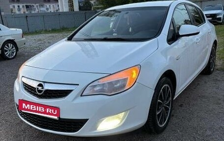 Opel Astra J, 2011 год, 580 000 рублей, 10 фотография