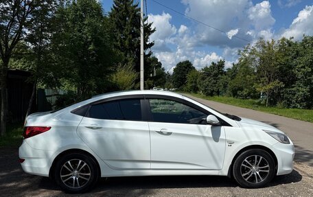 Hyundai Solaris II рестайлинг, 2013 год, 870 000 рублей, 7 фотография