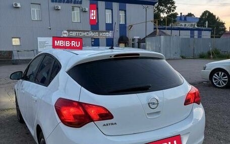 Opel Astra J, 2011 год, 580 000 рублей, 9 фотография