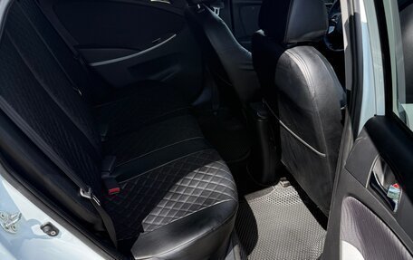 Hyundai Solaris II рестайлинг, 2013 год, 870 000 рублей, 18 фотография