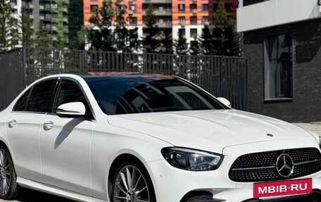 Mercedes-Benz E-Класс, 2021 год, 5 500 000 рублей, 3 фотография