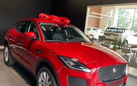 Jaguar E-Pace, 2019 год, 2 970 000 рублей, 3 фотография