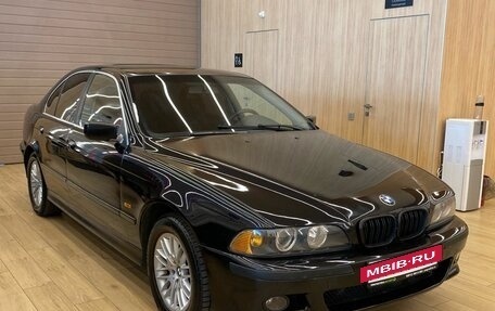 BMW 5 серия, 2002 год, 500 000 рублей, 3 фотография