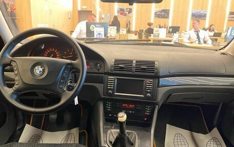 BMW 5 серия, 2002 год, 500 000 рублей, 12 фотография