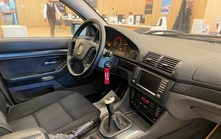 BMW 5 серия, 2002 год, 500 000 рублей, 9 фотография