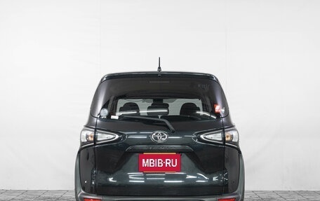 Toyota Sienta II, 2021 год, 1 349 000 рублей, 5 фотография