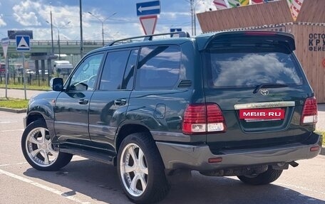 Toyota Land Cruiser 100 рестайлинг 2, 1999 год, 1 200 000 рублей, 3 фотография