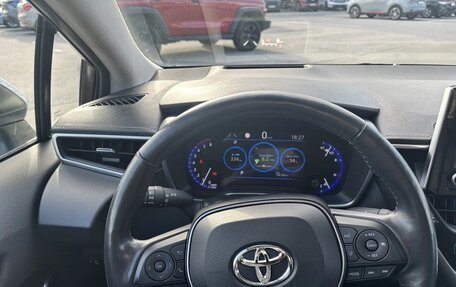 Toyota Corolla, 2020 год, 2 100 000 рублей, 9 фотография
