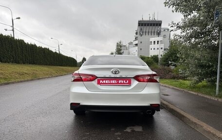 Toyota Camry, 2019 год, 2 650 000 рублей, 3 фотография
