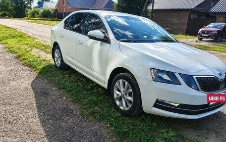 Skoda Octavia, 2018 год, 1 300 000 рублей, 2 фотография