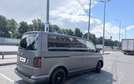 Volkswagen Caravelle T6 рестайлинг, 2020 год, 6 950 000 рублей, 2 фотография