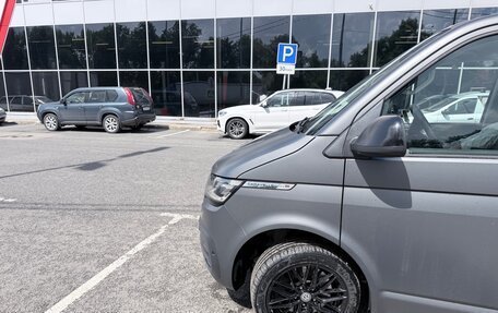 Volkswagen Caravelle T6 рестайлинг, 2020 год, 6 950 000 рублей, 7 фотография