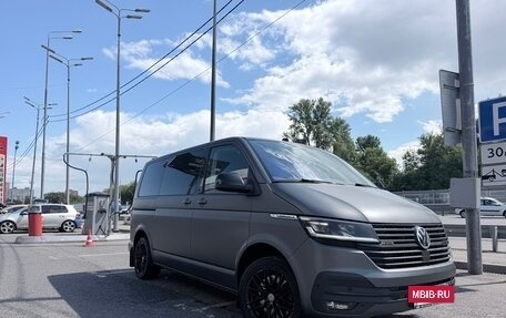 Volkswagen Caravelle T6 рестайлинг, 2020 год, 6 950 000 рублей, 3 фотография