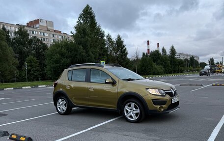 Renault Sandero II рестайлинг, 2017 год, 1 050 000 рублей, 2 фотография