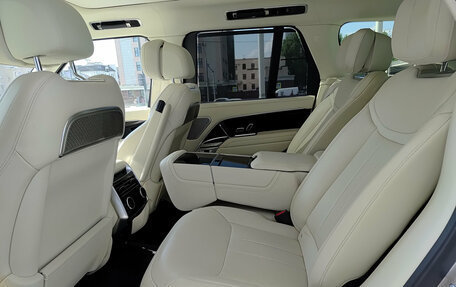 Land Rover Range Rover IV рестайлинг, 2022 год, 19 500 000 рублей, 16 фотография