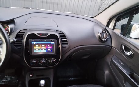 Renault Kaptur I рестайлинг, 2019 год, 1 330 000 рублей, 21 фотография