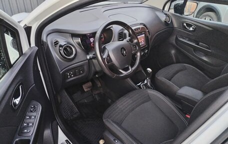 Renault Kaptur I рестайлинг, 2019 год, 1 330 000 рублей, 23 фотография