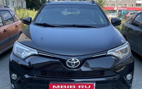Toyota RAV4, 2019 год, 2 750 000 рублей, 1 фотография