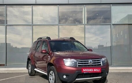 Renault Duster I рестайлинг, 2014 год, 591 000 рублей, 2 фотография