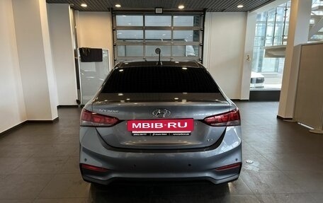 Hyundai Solaris II рестайлинг, 2018 год, 1 275 000 рублей, 4 фотография