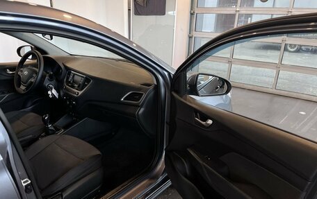 Hyundai Solaris II рестайлинг, 2018 год, 1 275 000 рублей, 27 фотография