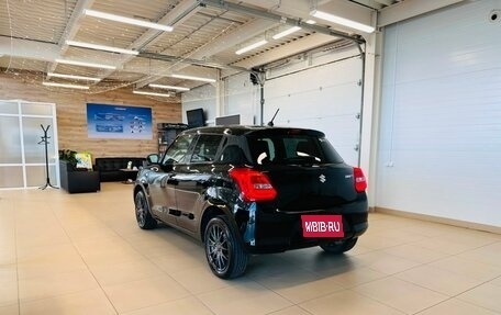 Suzuki Swift V, 2018 год, 1 379 000 рублей, 4 фотография