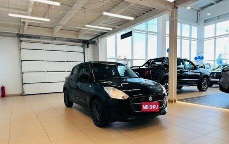 Suzuki Swift V, 2018 год, 1 379 000 рублей, 8 фотография