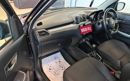 Suzuki Swift V, 2018 год, 1 379 000 рублей, 12 фотография