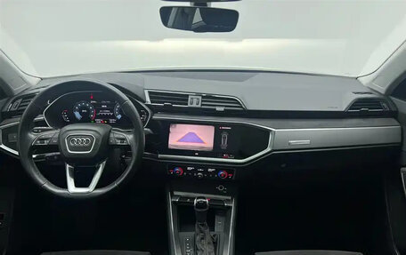 Audi Q3, 2022 год, 2 325 000 рублей, 13 фотография