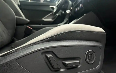 Audi Q3, 2022 год, 2 325 000 рублей, 14 фотография