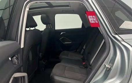 Audi Q3, 2022 год, 2 325 000 рублей, 16 фотография